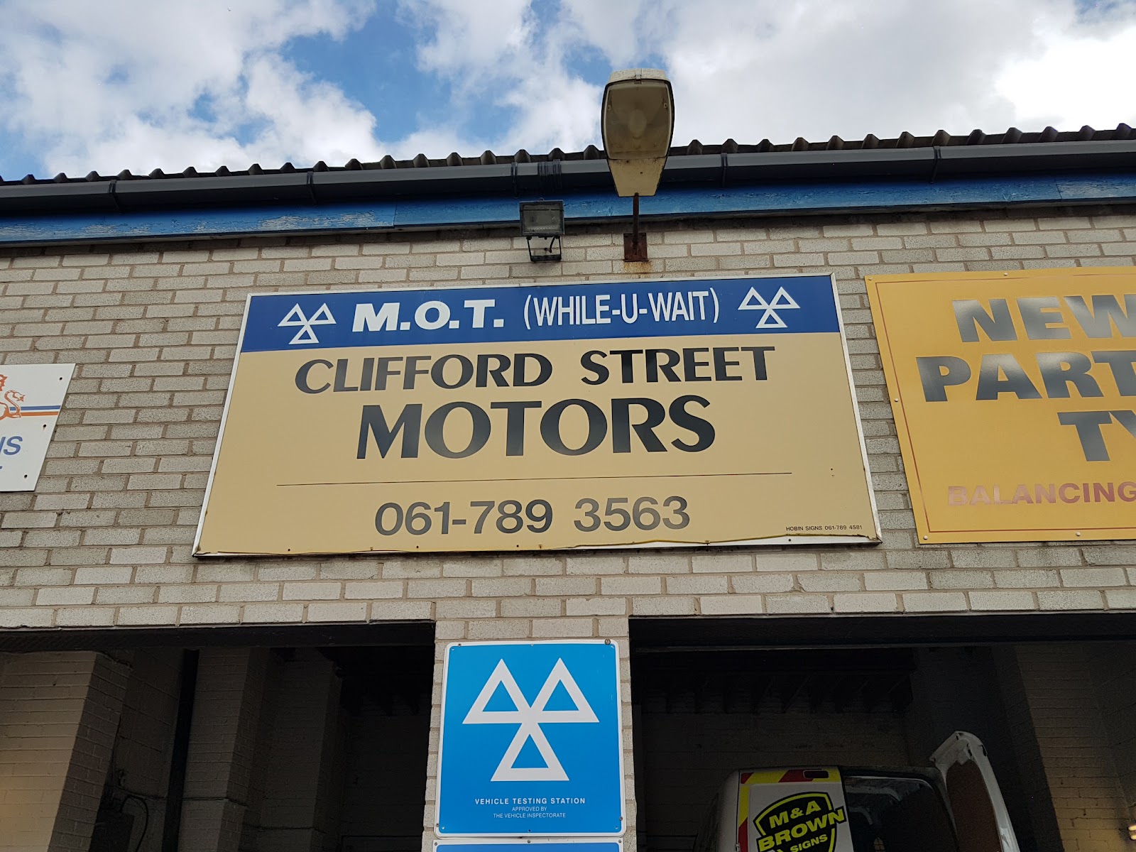 Clifford Street Motors, photograph 3.