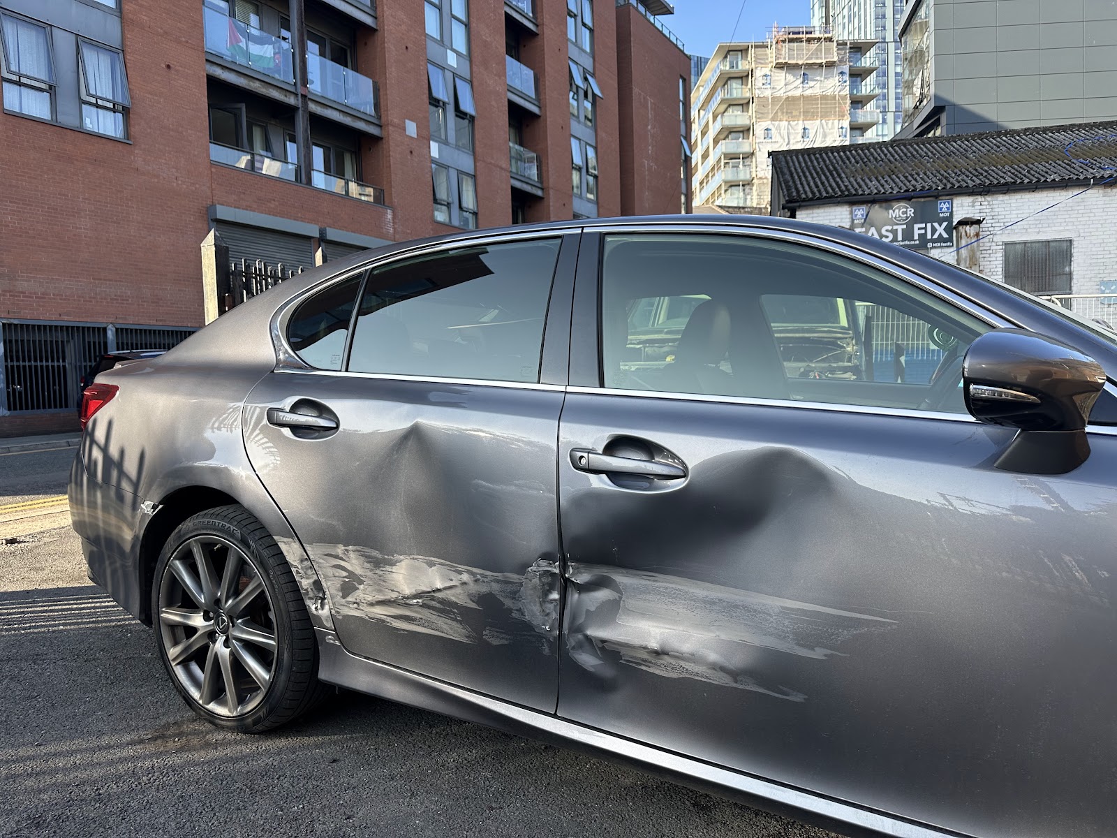 MCR Bodywork Centre, 3 Cross St, Salford.