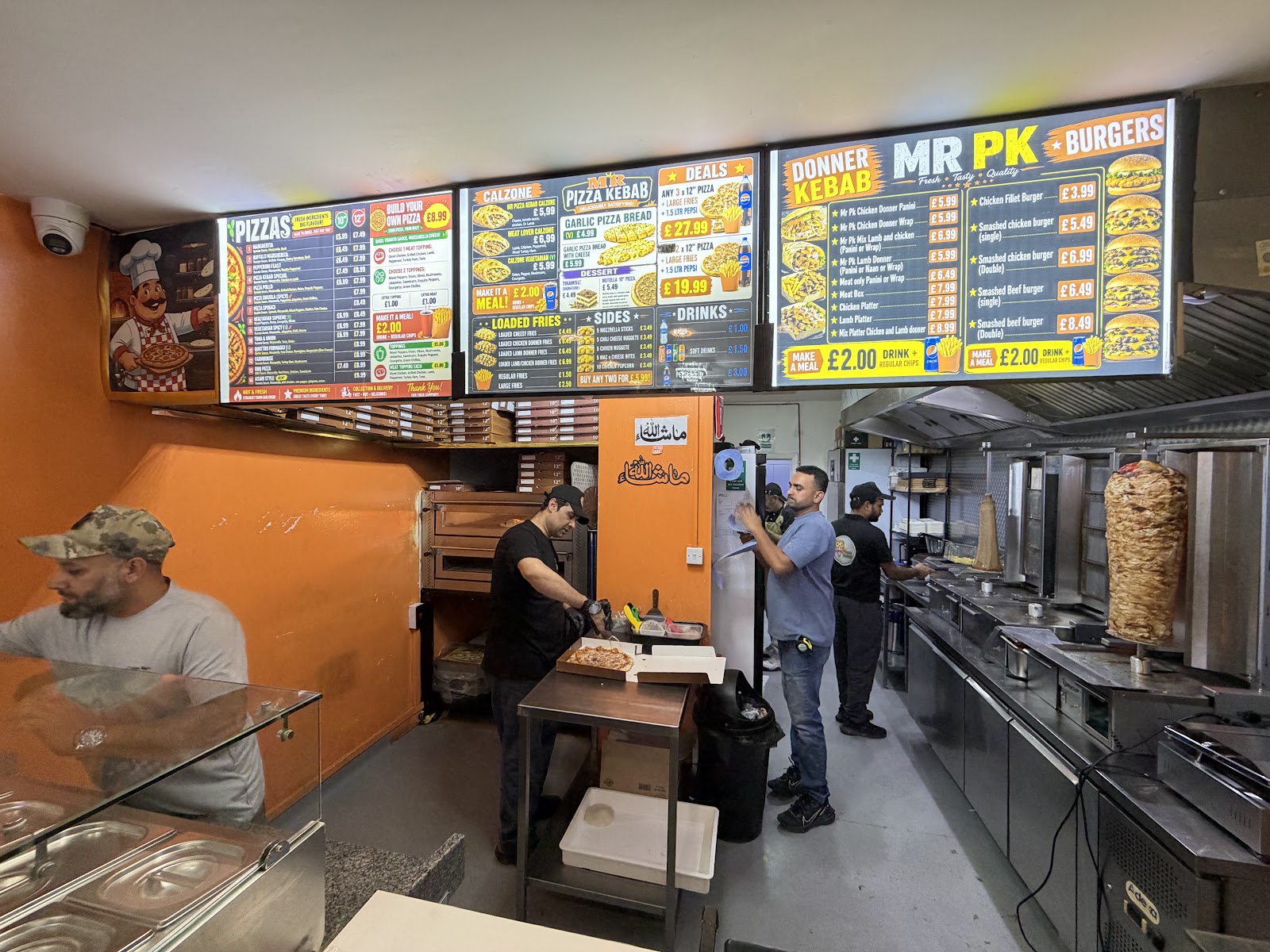 Mr Pizza Kebab, photograph 4.