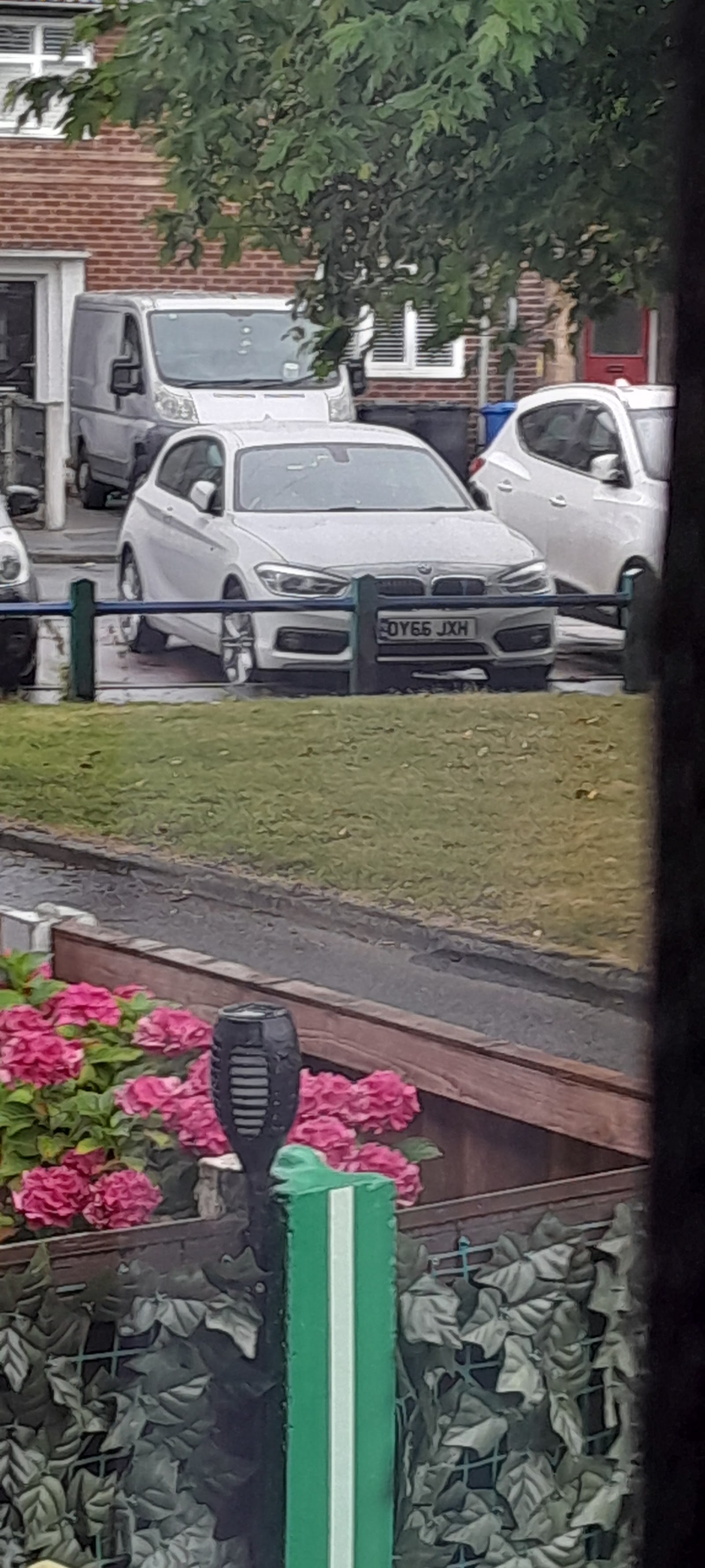 Taffy's Tyres, photograph 6.