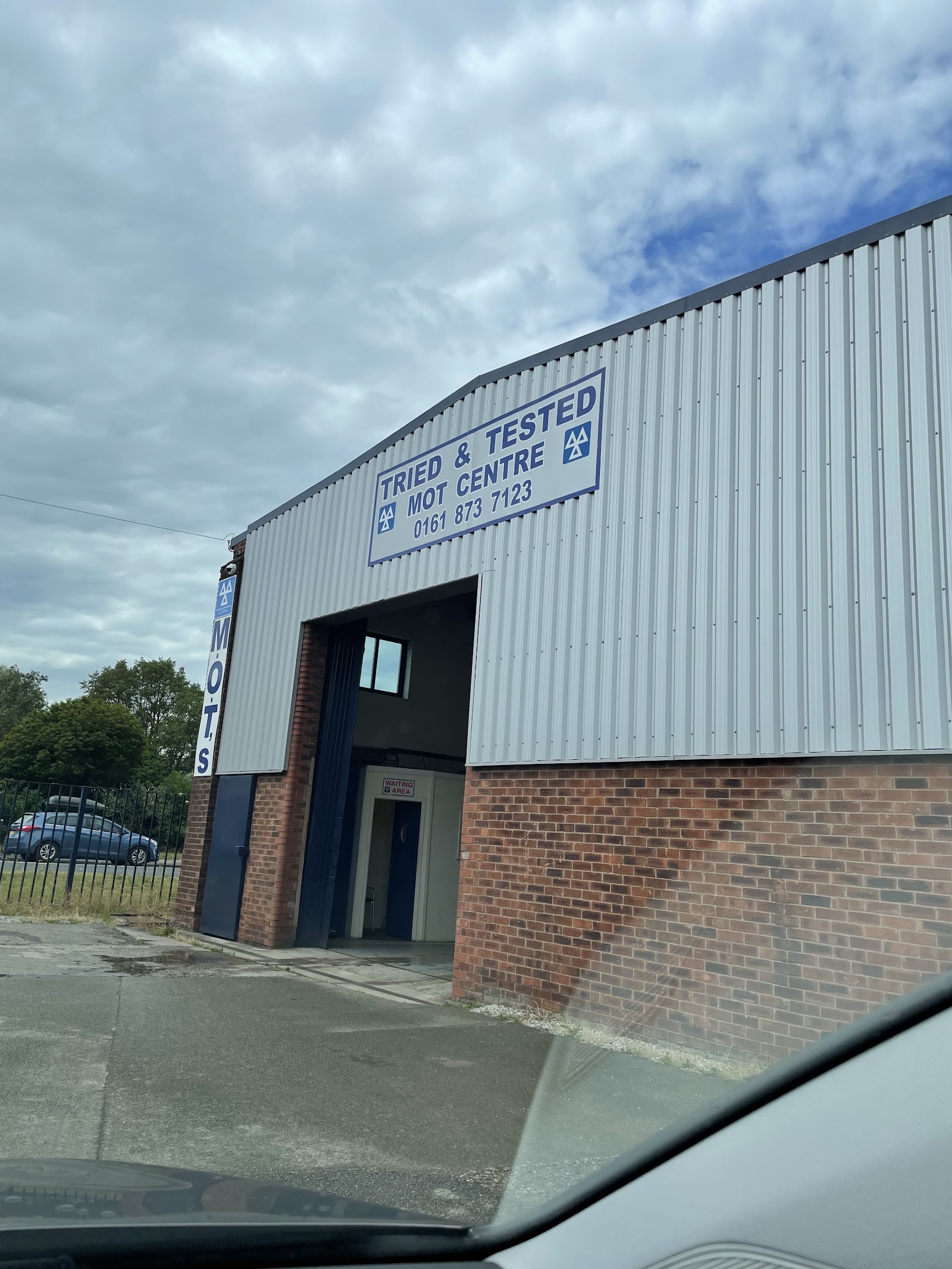 Tried and Tested MOT Centre, photograph 2.