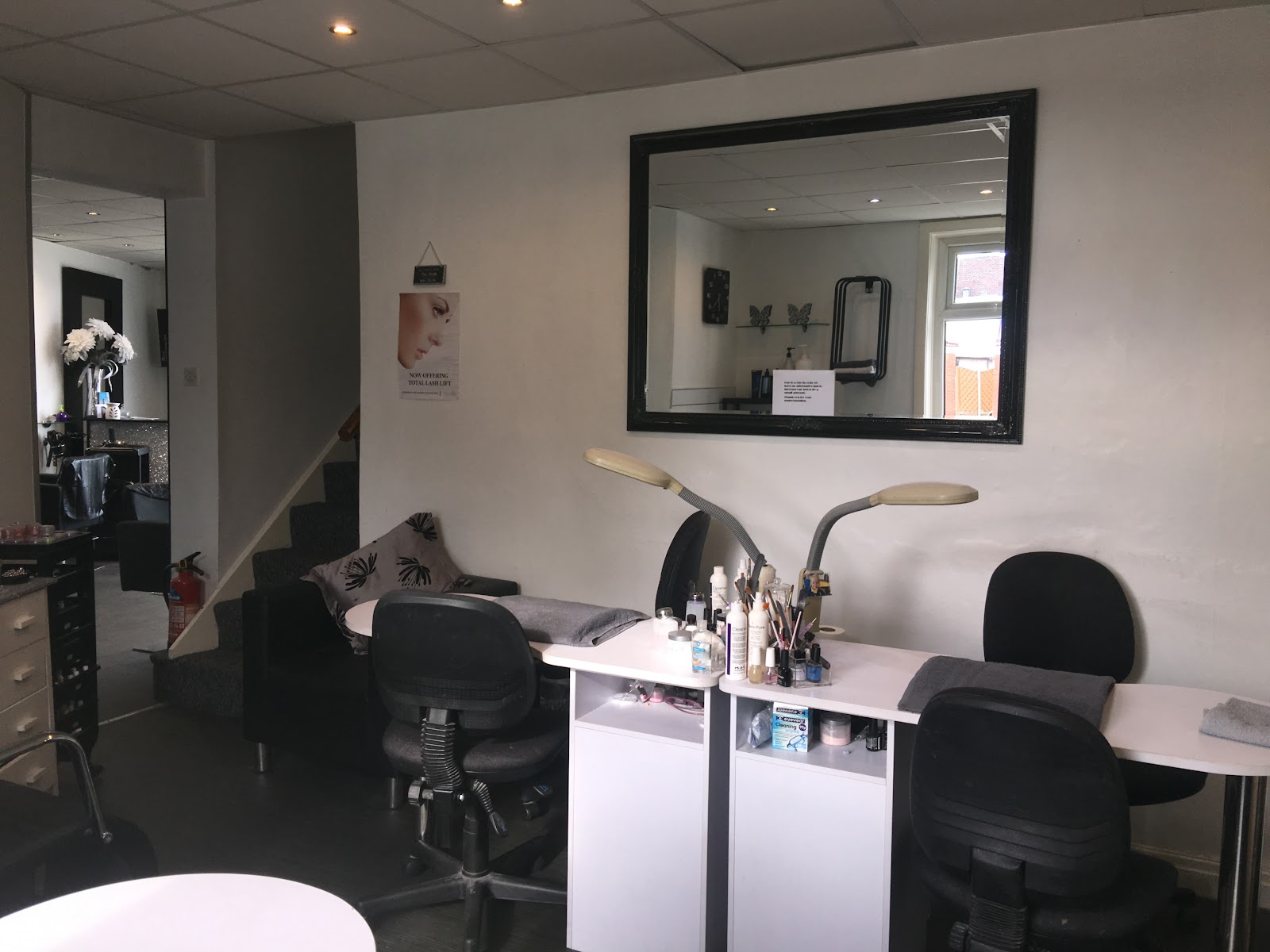 Whitefield Hair and Beauty Salon, photograph 4.